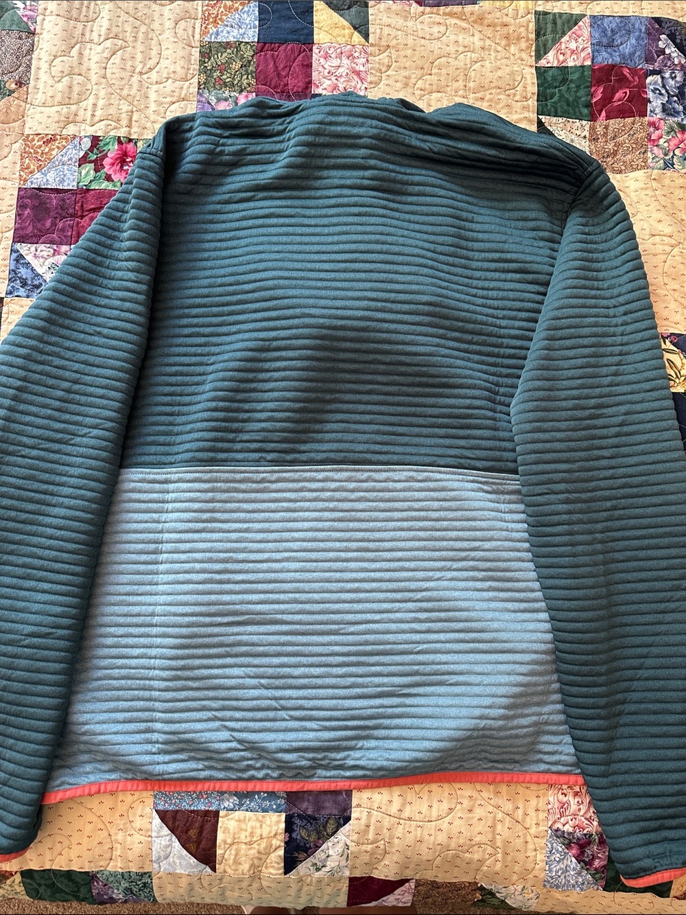 L.L. Bean Pull-Over - Picture 3 of 3